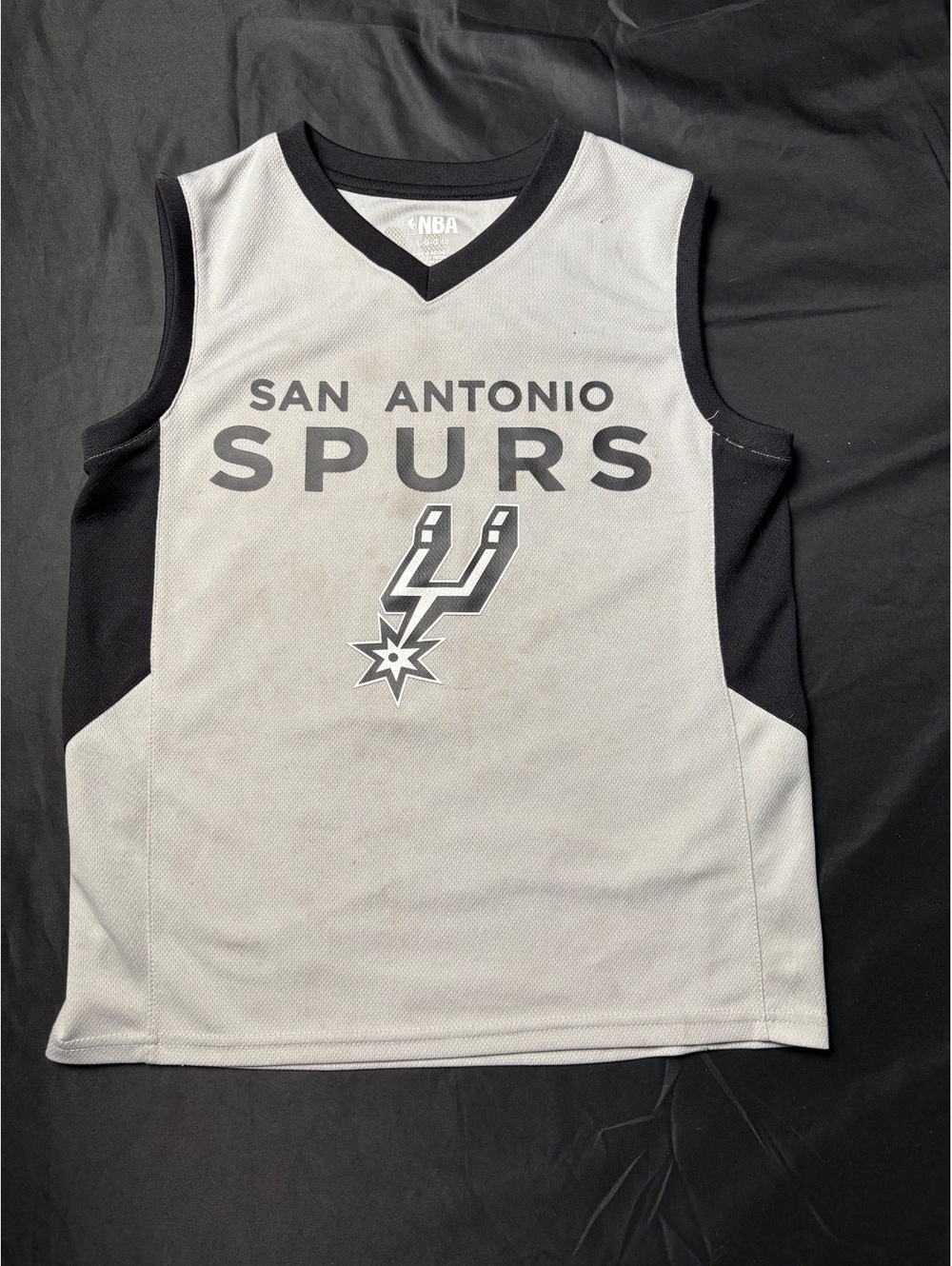 San Antonio Spurs Men's Basketball Jersey Size Large